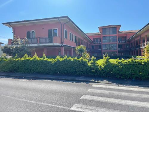 Appartamento a Tonfano 1km mare