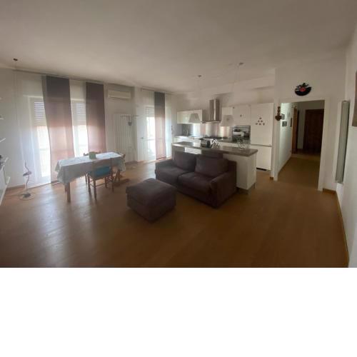 Appartamento Arredato Nepi Centro Panoramico