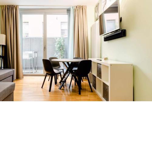 Appartamento Centrale Luxury - 50m da Metro Rossa - Self Checkin