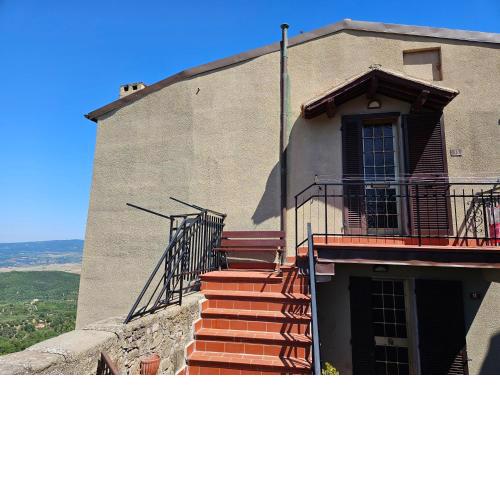Appartamento con 2 camere in borgo medievale