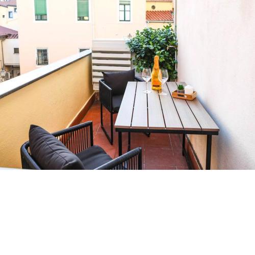 Appartamento con ingresso indipendente e terrazzino Amalfi-Coast