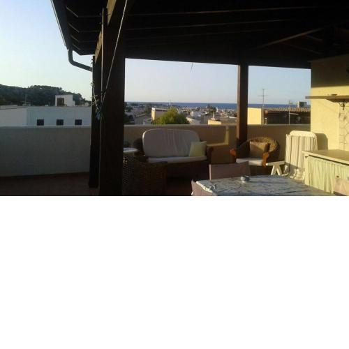 Appartamento con terrazza vista mare