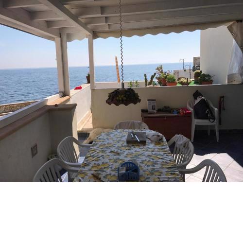 APPARTAMENTO CON VERANDA VISTAMARE