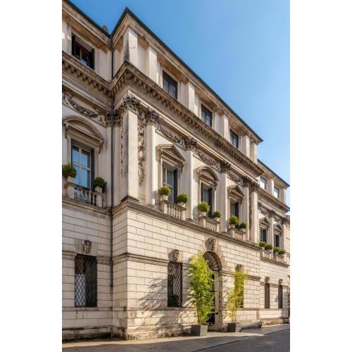 Appartamento di Lusso in Palazzo Storico