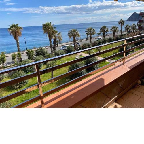 Appartamento fronte mare