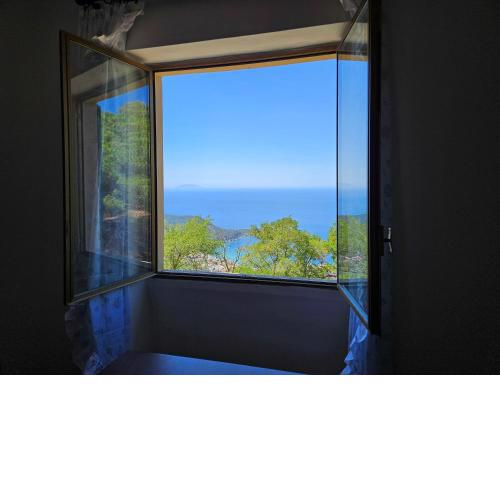 appartamento giglio castello con vista mare