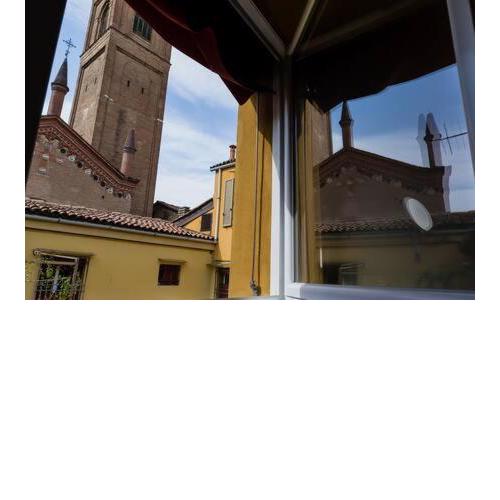 Appartamento immerso tra le mura bolognesi