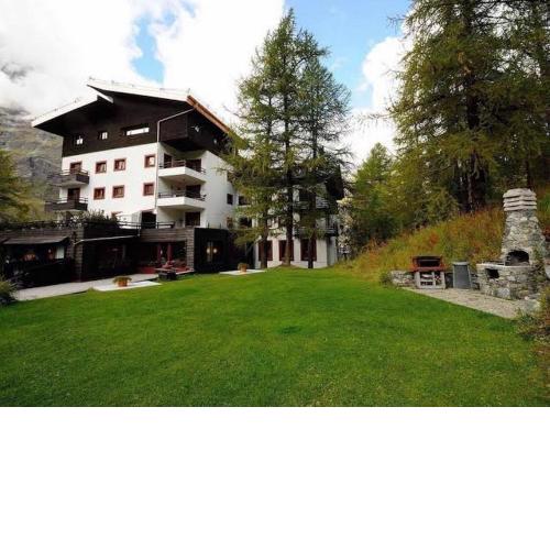Appartamento in Residence Cervinia Due