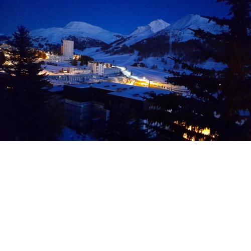 APPARTAMENTO in Residence vista piste