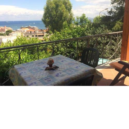 Appartamento in villa vista mare