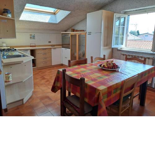 Appartamento Mansardato con 2 Camere da Letto
