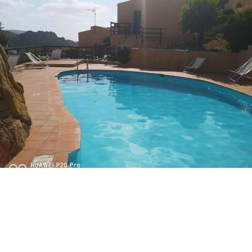 Appartamento nel verde con piscina