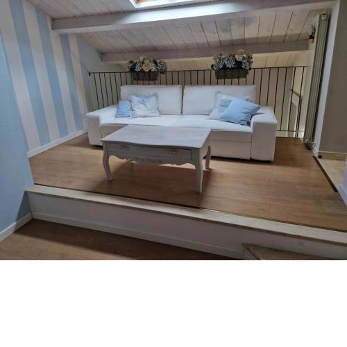 Appartamento Shabby 123