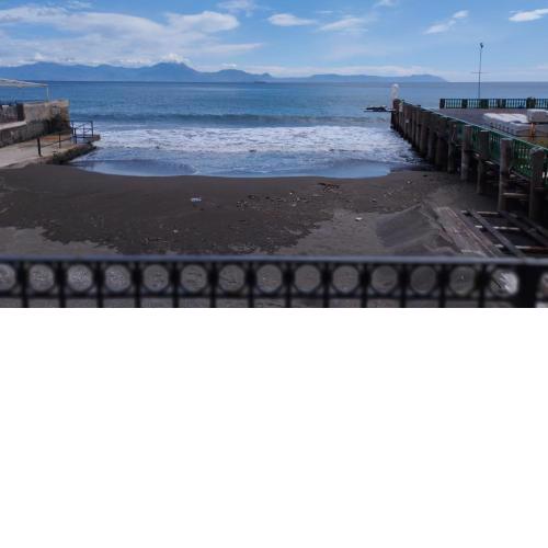 APPARTAMENTO SUL MARE POSILLIPO