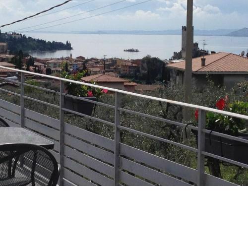Appartamento terrazza vista Lago