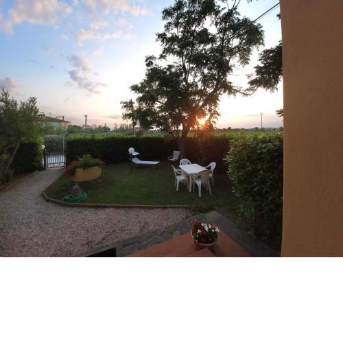 Appartamento TRAMONTO nella campagna di Bolgheri