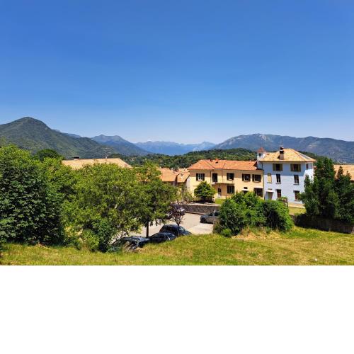 Appartamento tranquillo con giardino soleggiato - Via Rinaldi