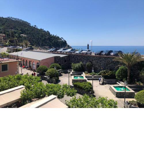 Appartamento Via Rezzano vista mare