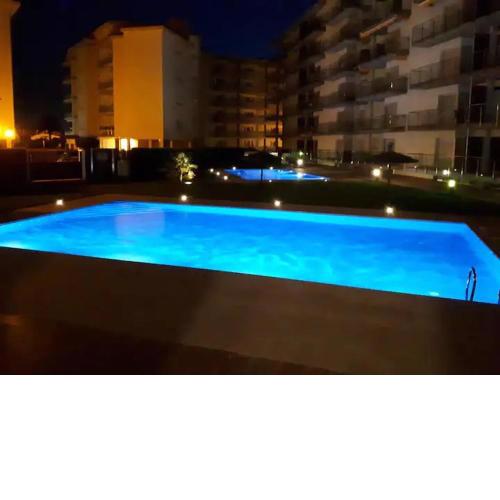 Appartement 2 chambres avec 3 piscines et parking gratuit