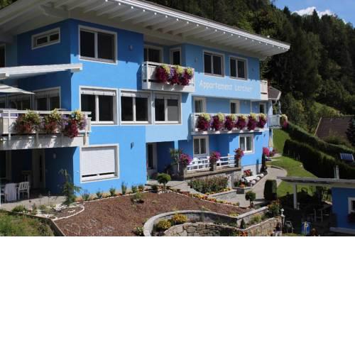 Appartement-2-mit-1-Schlafzimmer-und-Balkon