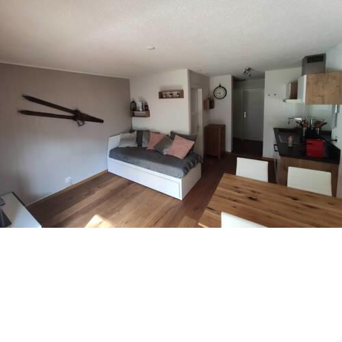 Appartement chaleureux en lisière de forêt