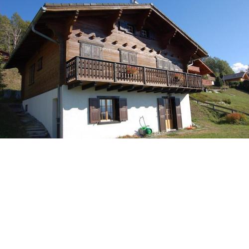 Appartement dans un chalet avec jardin