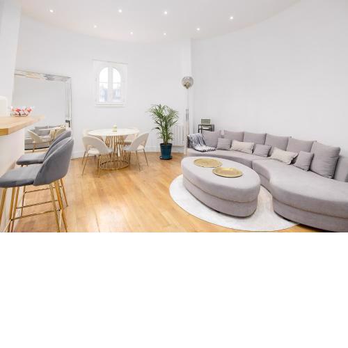Appartement dans un dôme près de la Tour Eiffel