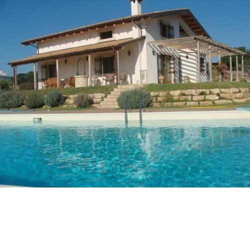 Appartement in Ragusa mit Grill, gemeinsamem Pool und Garten