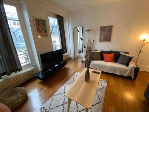 Appartement Paisible Proximité des Halle - 4P