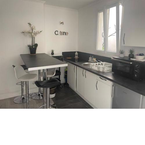 Appartement proche Tour Eiffel paris 7 - 4P