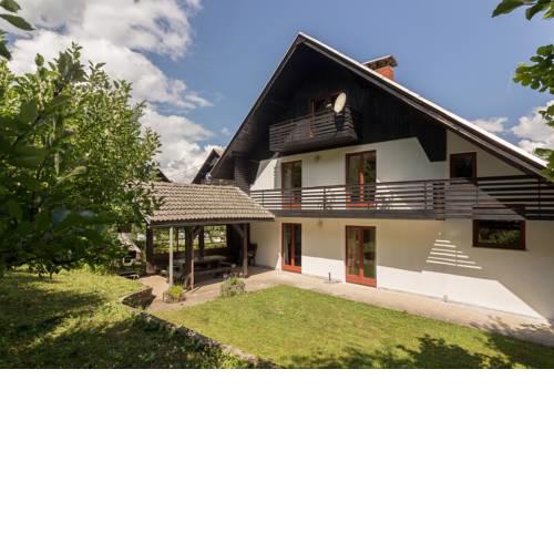 Appleby Apartments Kersnik