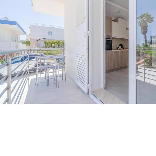 Apt Giulia a due passi dal mare