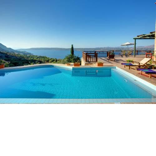 Aptera Villa Sleeps 6 Pool Air Con WiFi
