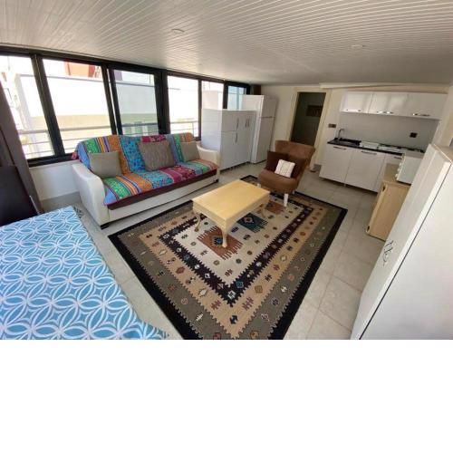 Apt/Studio Sleeps 4. Altinkum. Didim. Turkey.