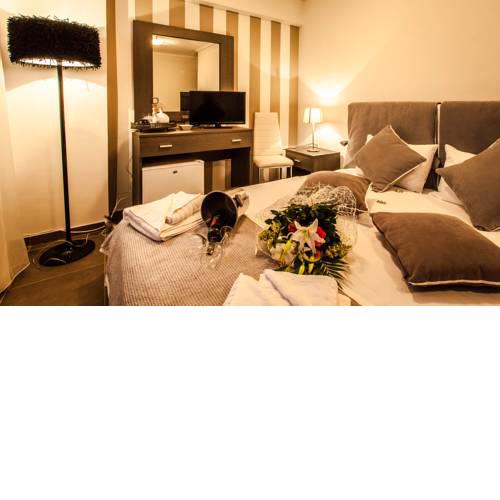 Aqua Mare Sea Side Rooms