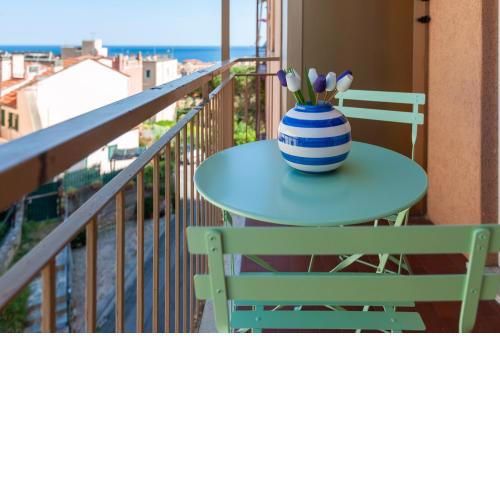 Aquamarine Apartment by Wonderful Italy