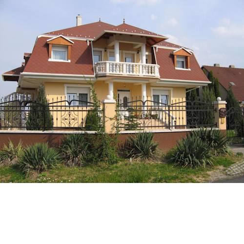 Arany Apartmanház