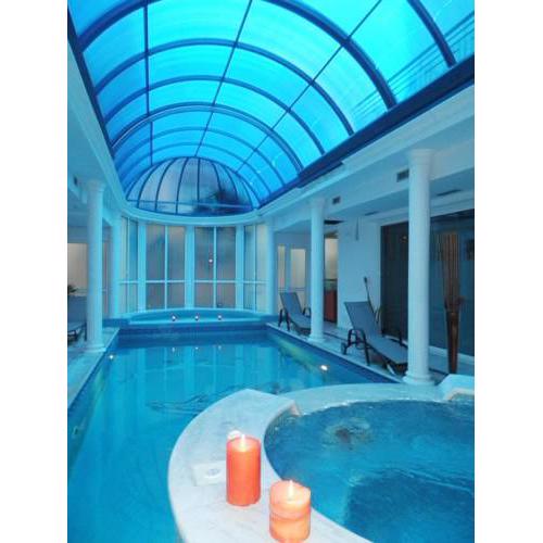 Arcadia Suites & Spa