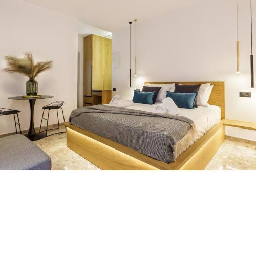 Arch.4 Luxury Living ✩ Chania Old Port