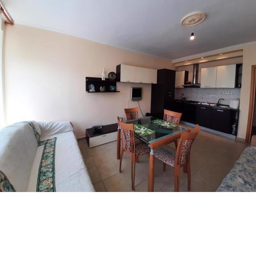 Arditi's apartment
