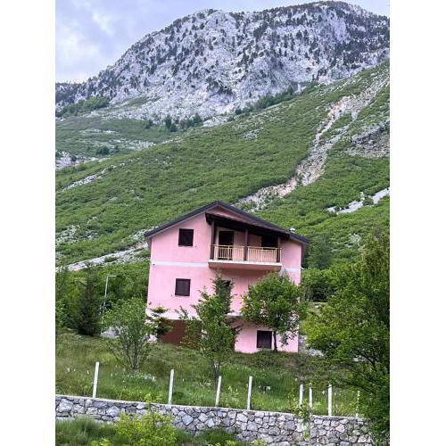 Arditi's Villa
