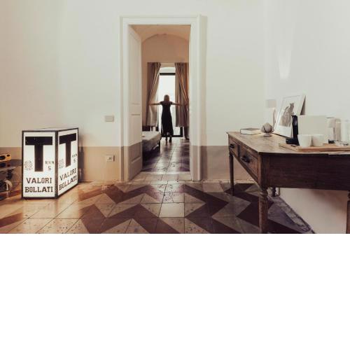 Area 8 Rooms