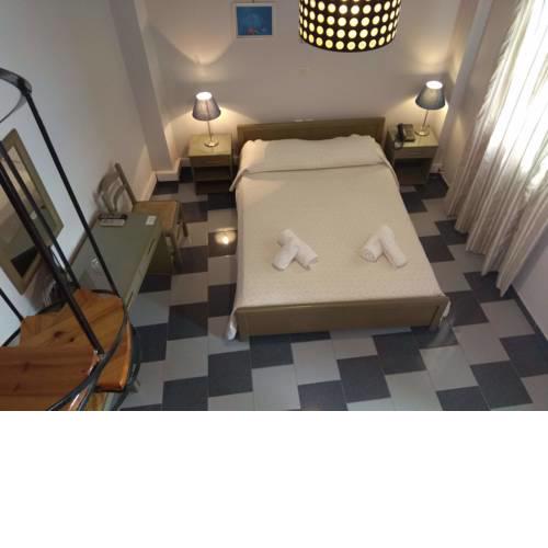 Ariadni Rooms & Apartments