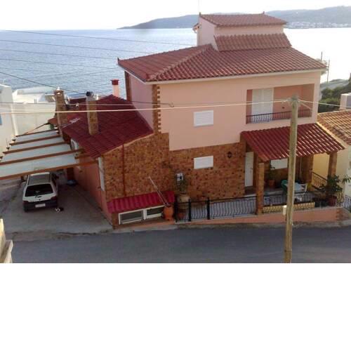 Ariadni’s apartment