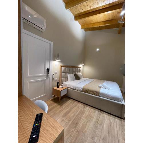 Arial Penthouse Suites