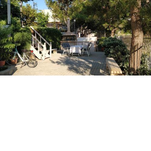 ARISMARI Garden Apartment