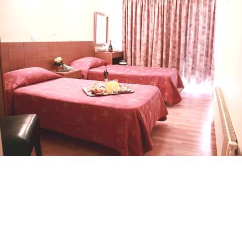 Aristoteles Hotel