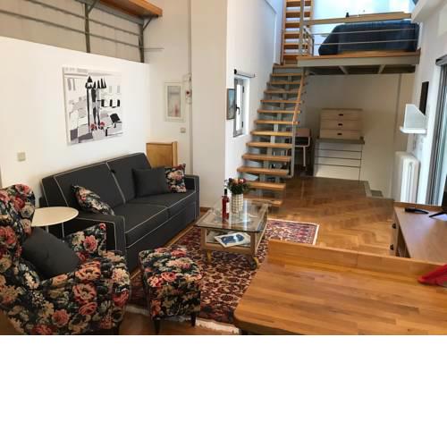 ARISTOTELIS Apt.
