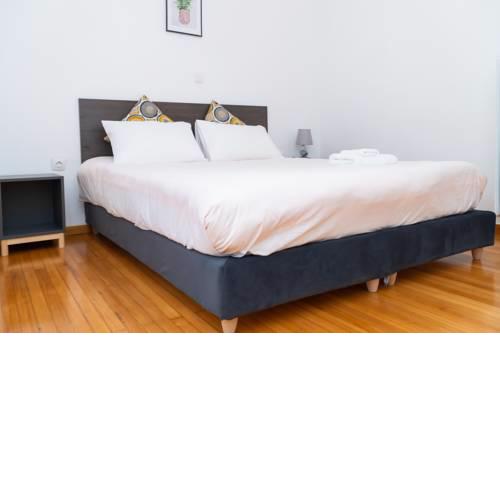 ARISTOTELOUS LUX APARTMENT IN ATHENS vipgreece