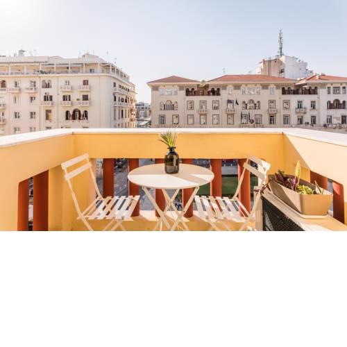 Aristotelous Square Luxury Apartment
